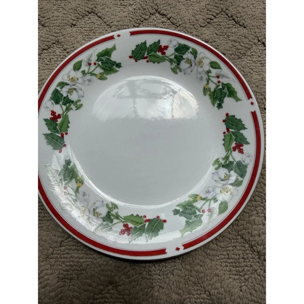 Lynns Fine China St Maria Pattern Bread Dessert Plate Christmas Holly- Set Of 2